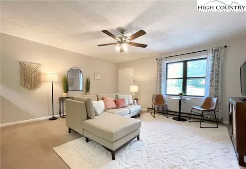 1469 W King St #604, Boone, NC 28607 photo 6