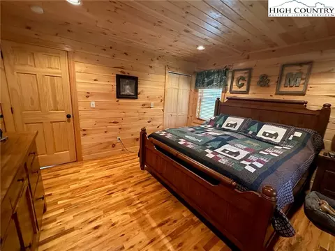 563 Lucky Hill Rd, Grassy Creek, NC 28631 photo 25