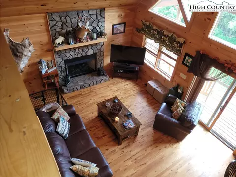563 Lucky Hill Rd, Grassy Creek, NC 28631 photo 15