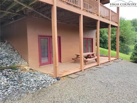563 Lucky Hill Rd, Grassy Creek, NC 28631 photo 36