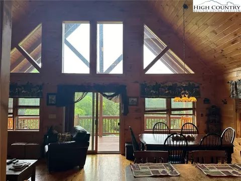 563 Lucky Hill Rd, Grassy Creek, NC 28631 photo 32