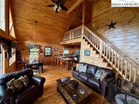 563 Lucky Hill Rd, Grassy Creek, NC 28631 photo 26