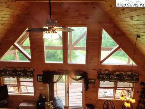 563 Lucky Hill Rd, Grassy Creek, NC 28631 photo 14