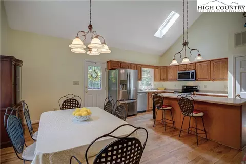 873 Pine Hill Rd, Boone, NC 28607 photo 12