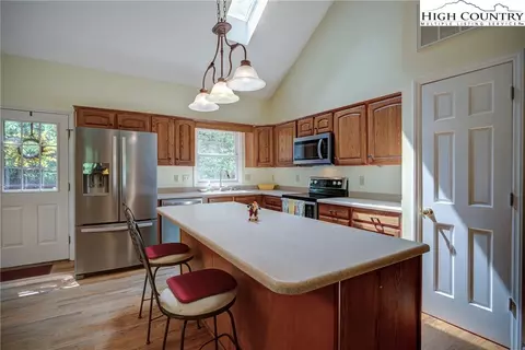873 Pine Hill Rd, Boone, NC 28607 photo 13