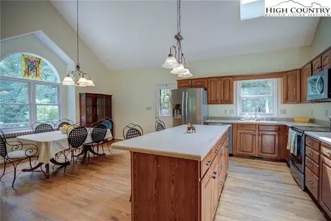 873 Pine Hill Rd, Boone, NC 28607 photo 14