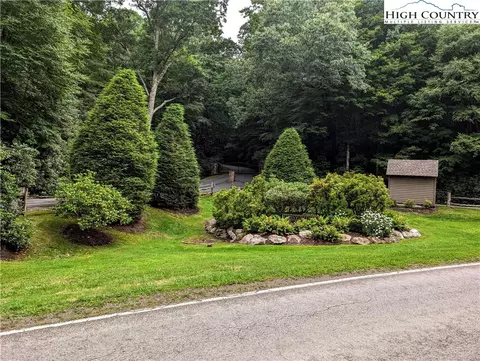 tbd Springhollow Rd, Banner Elk, NC 28604