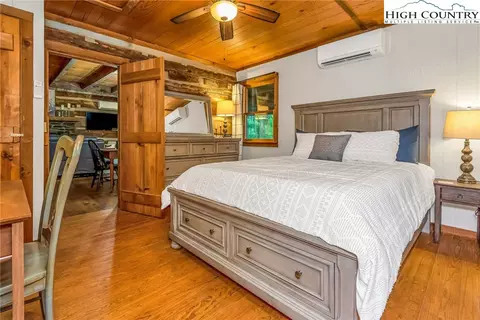 203 Quiet Pl, Todd, NC 28684 photo 13