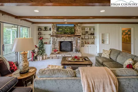 382 Evergreen, Boone, NC 28607 photo 22