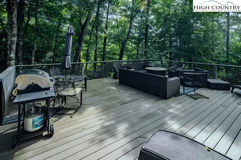 382 Evergreen, Boone, NC 28607 photo 26