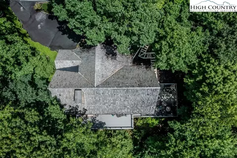 382 Evergreen, Boone, NC 28607 photo 38