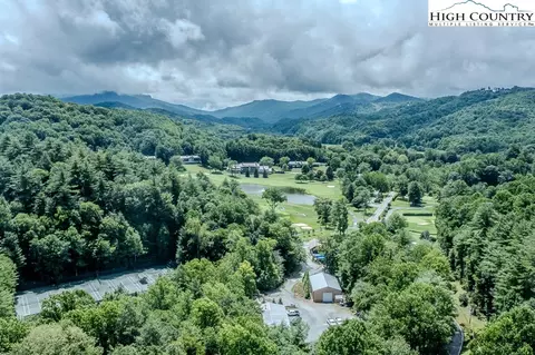 382 Evergreen, Boone, NC 28607 photo 39