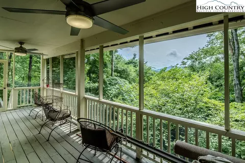 382 Evergreen, Boone, NC 28607 photo 25