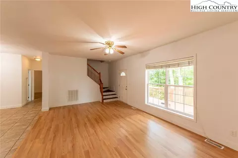 406 Boone Ridge Ln, Boone, NC 28607 photo 10