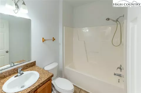 406 Boone Ridge Ln, Boone, NC 28607 photo 11