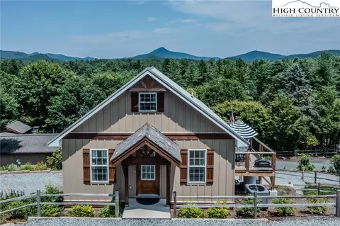 53 Plumtree Ln, Newland, NC 28657