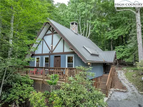 404 Charter Hills Rd, Beech Mountain, NC 28604