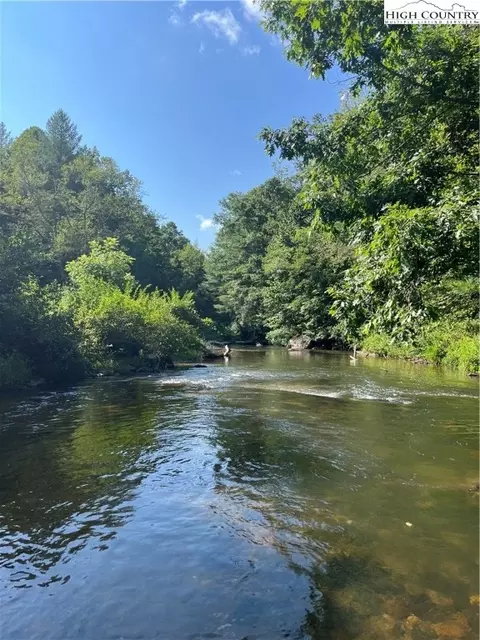 0 Cranberry Creek Rd, Laurel Springs, NC 28644