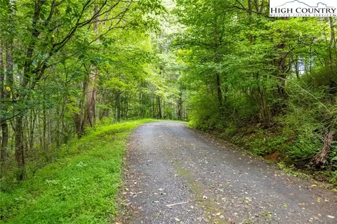 1 Sanctuary Dr, Crumpler, NC 28617 photo 16