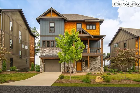 132 N Face Trl, Boone, NC 28607