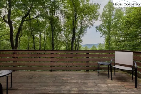 286 Deer Run Rd, Deep Gap, NC 28618 photo 5