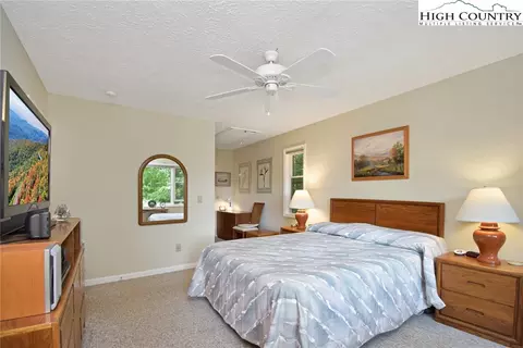 313 Ridgeview Rd, Sugar Mountain, NC 28604 photo 18
