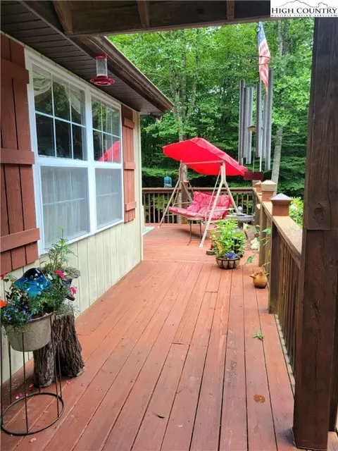 245 Virgils Ln, Boone, NC 28607 photo 4