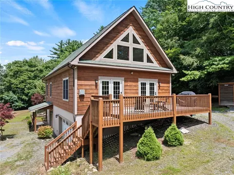 100 Wilson Ridge Rd, Boone, NC 28607