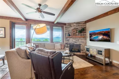 171 Falcon Trce #C411, Boone, NC 28607