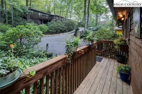 126 Ash Loop, Newland, NC 28657 photo 6