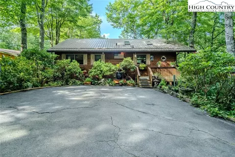 126 Ash Loop, Newland, NC 28657 photo 5