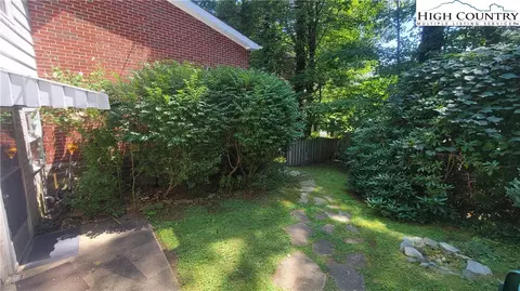 535 Queen St, Boone, NC 28607 photo 38