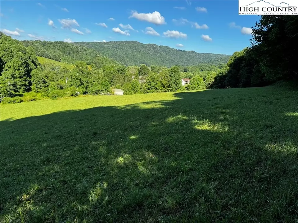  205 Clay Wilson Dr, Zionville, NC 28698 photo 13