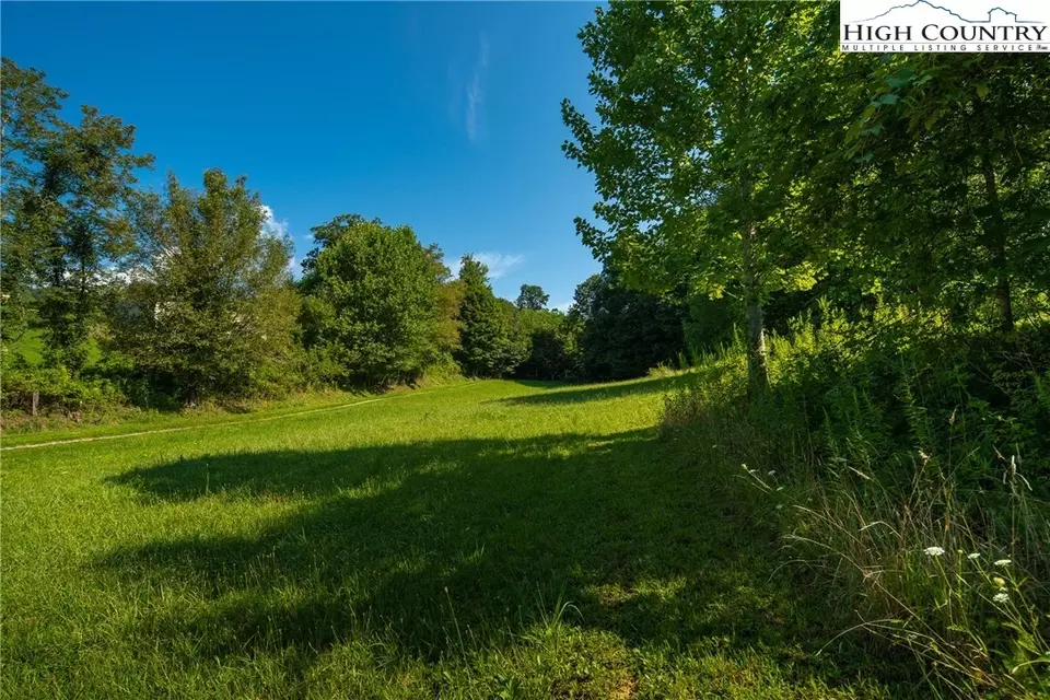  205 Clay Wilson Dr, Zionville, NC 28698 photo 34