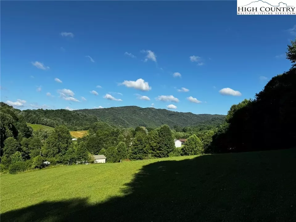 205 Clay Wilson Dr, Zionville, NC 28698 photo 15