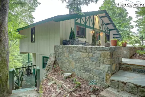 134 Maple, Boone, NC 28607