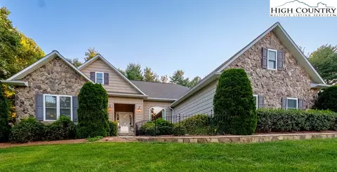 1015 Country Club Rd, Roaring Gap, NC 28668
