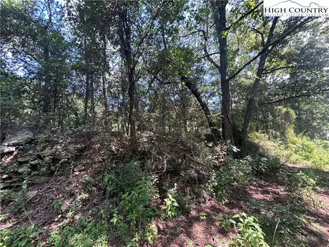 000 Liledoun Rd, Taylorsville, NC 28681