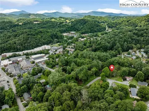233 Ridgewood Dr, Boone, NC 28607 photo 36