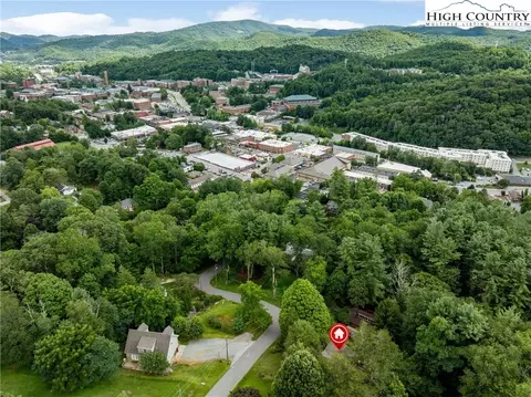 233 Ridgewood Dr, Boone, NC 28607 photo 34