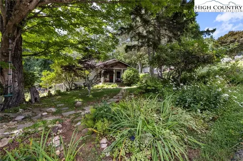 233 Ridgewood Dr, Boone, NC 28607 photo 32