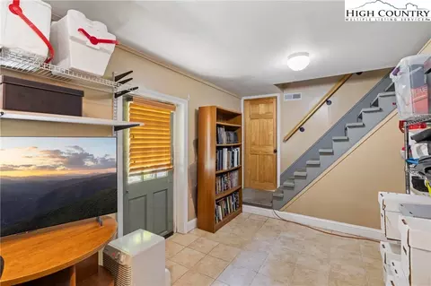 233 Ridgewood Dr, Boone, NC 28607 photo 29