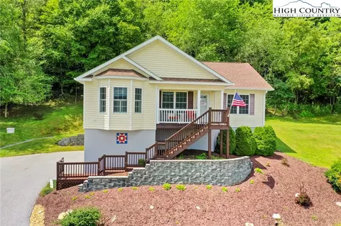275 Twin Bridges Dr, Fleetwood, NC 28626