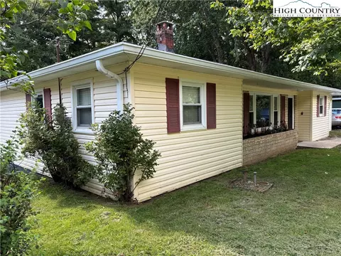606 Nc Highway 105 Byp, Boone, NC 28607