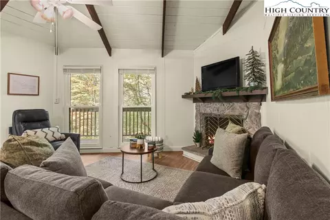 Living - 103 Hornbeam Rd #1 A, Beech Mountain, NC 28604 photo 4 of 4