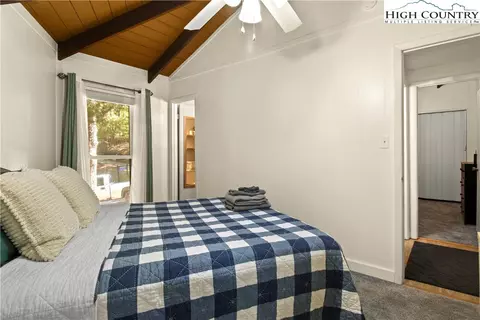 Bedroom - 103 Hornbeam Rd #1 A, Beech Mountain, NC 28604 photo 4 of 6