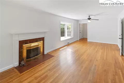 551 Grand Blvd, Boone, NC 28607 photo 9