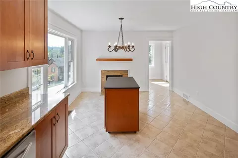 551 Grand Blvd, Boone, NC 28607 photo 8