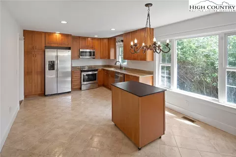 551 Grand Blvd, Boone, NC 28607 photo 6