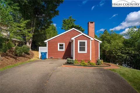 551 Grand Blvd, Boone, NC 28607 photo 4